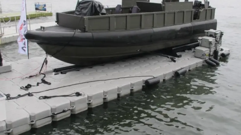 A winch attached to the pontoon does the hauling out and this can be hand operated or powered