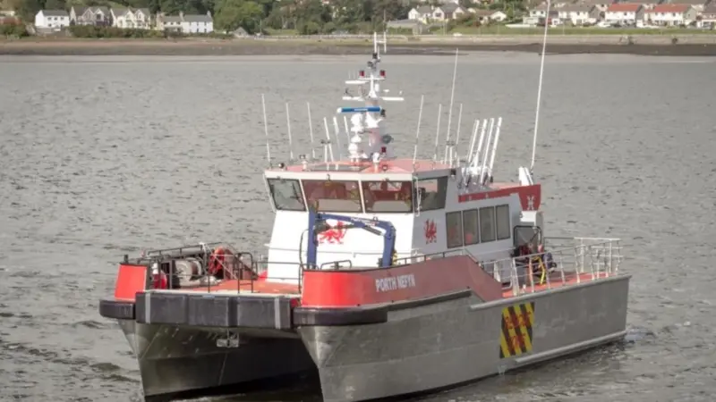 'Porth Nefyn' has been designed and built to DNV class category 2 certification for operations up to 60nm offshore