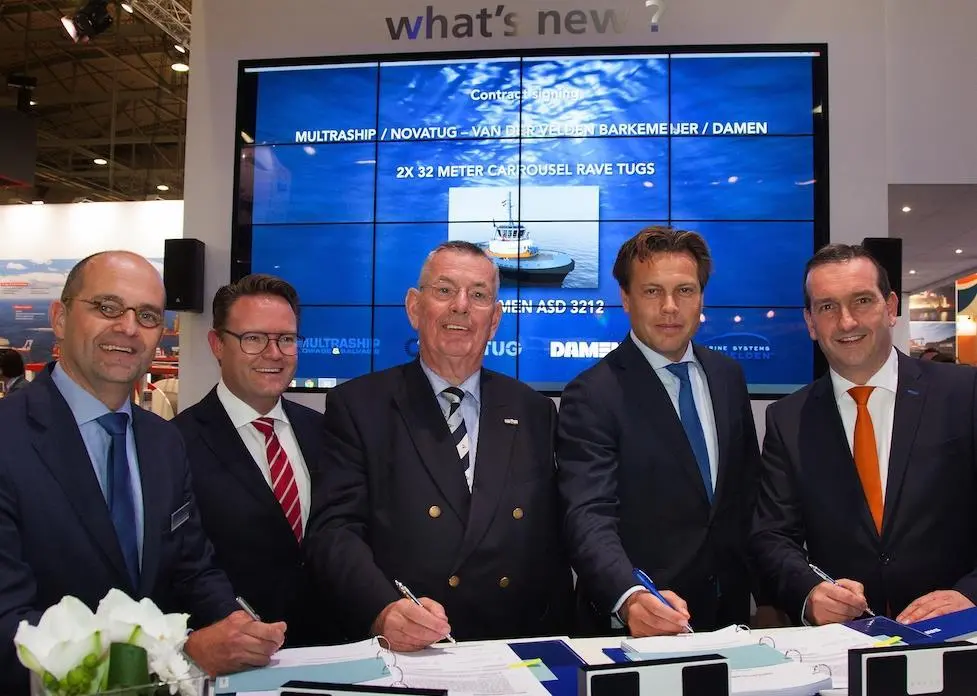 L-R: Mijndert Wiesenekker (Sales Director Benelux Damen), Pepijn Nuijten (Multraship), Kees Muller (Multraship), Arnout Damen (CCO Damen), Leendert Muller (Multraship) at the Europort signing