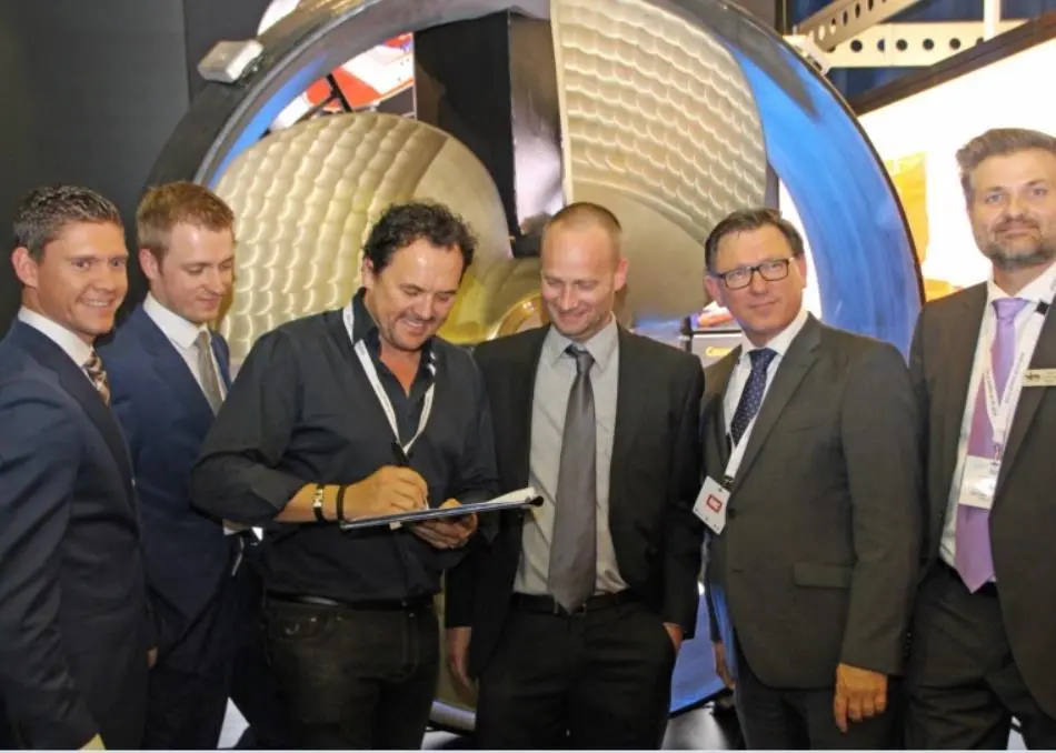 The contract was signed at Europort 2015