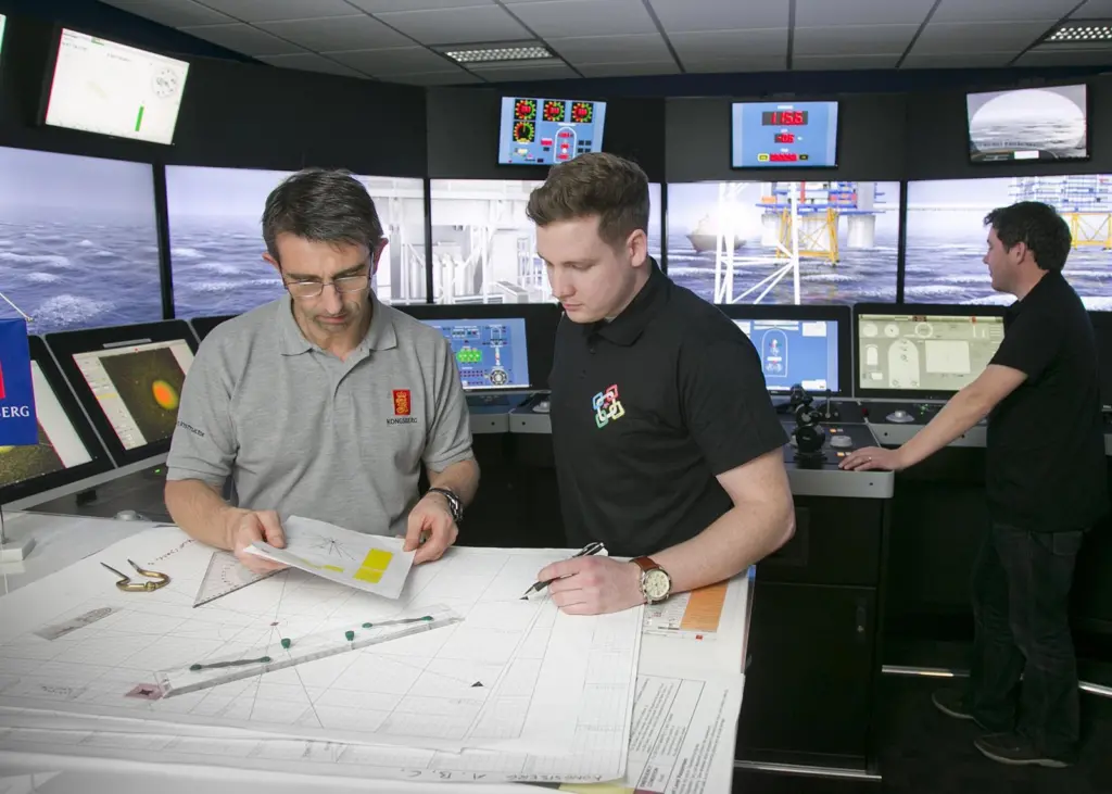 The Helix team were trained in Kongsberg’s K-Sim simulator