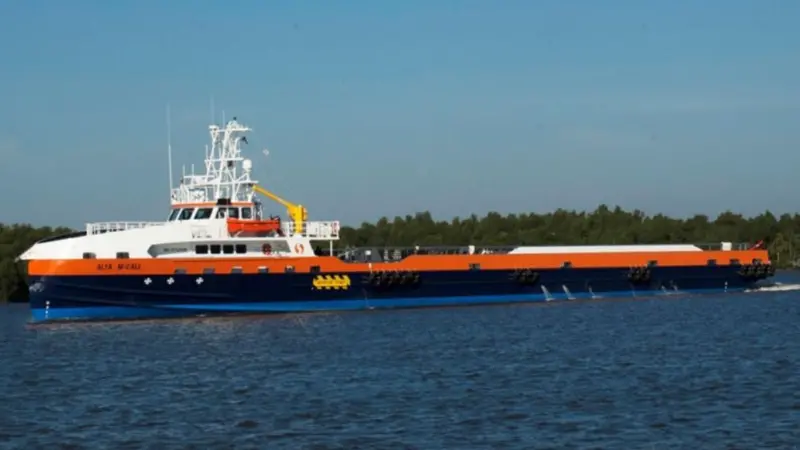 A Naiad Dynamics ride control system is also fitted to improve passenger and crew comfort while underway