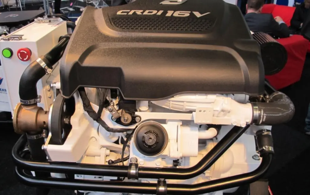 The engine is fitted with a common rail injection system and this is matched to an electronic variable geometry turbo-charger