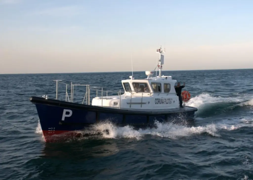 'Practicos VII' completed the trans-Biscay return trip to La Coruna on her own bottom (Photo: La Coruna Pilots)