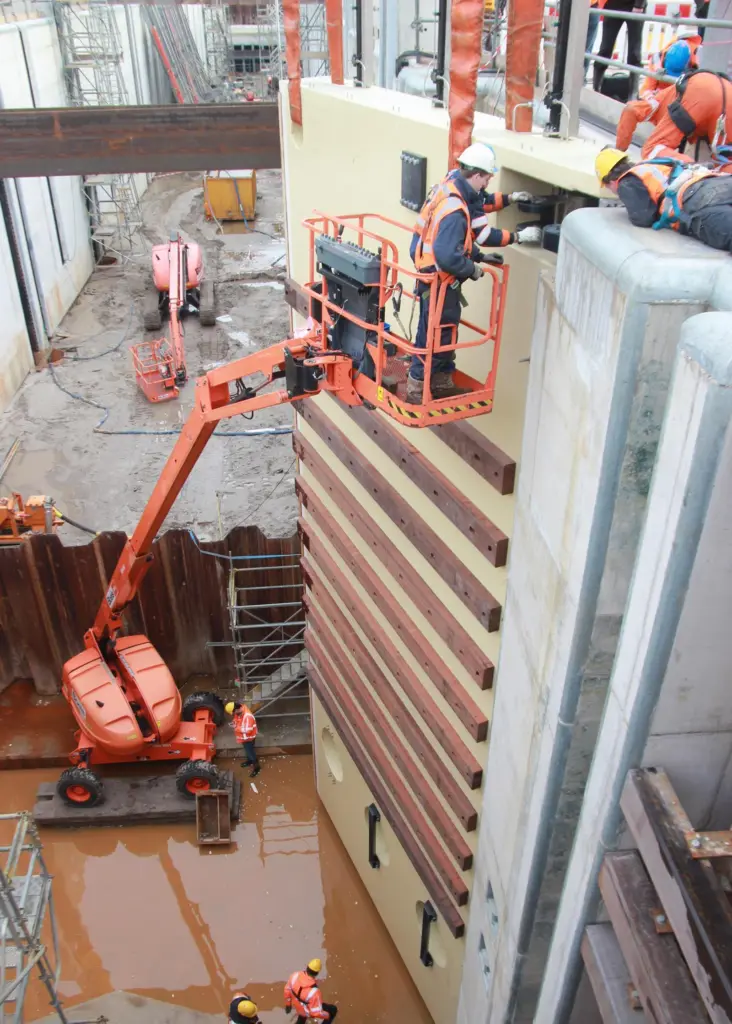 HaskoningDHV deploys expertise in FRP for the ‘largest FRP lock gates in the world’