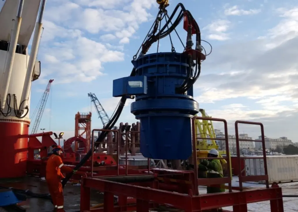 The equipment houses a large single cast impeller complete with direct drive and torque restrictor
