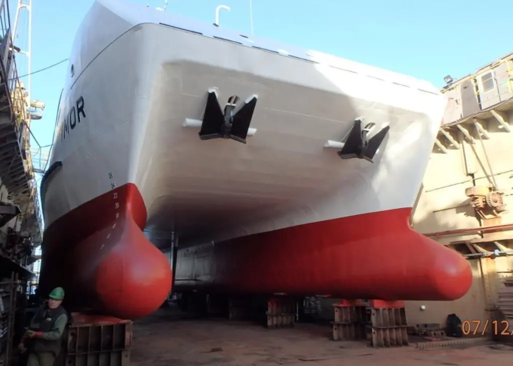The RV Imor was built in 2005 as a multi-purpose shallow water survey and ROV support vessel