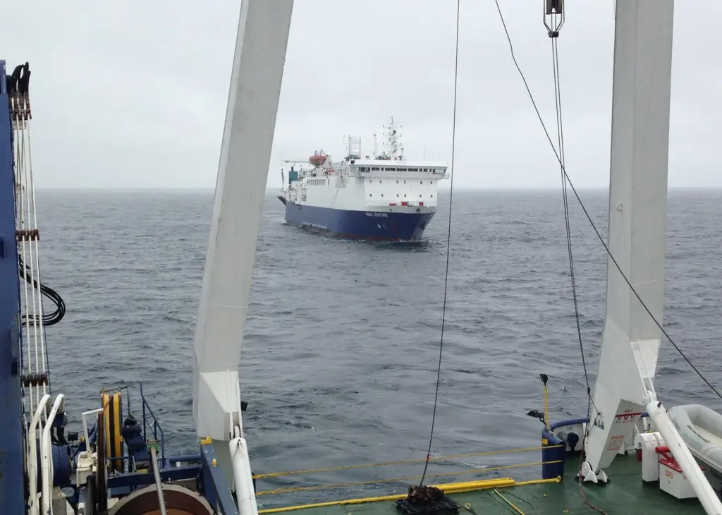 Global Marine will upgrade fibre optic cables serving the Neptune observatory