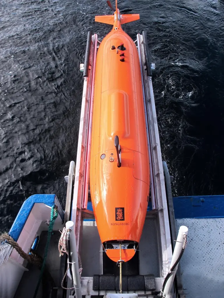 All six SeaTrepid Hugin AUVs are fitted with swappable Lithium polymer batteries and can achieve mission durations of more than 60 hours