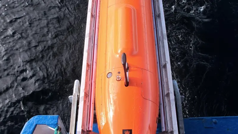 All six SeaTrepid Hugin AUVs are fitted with swappable Lithium polymer batteries and can achieve mission durations of more than 60 hours