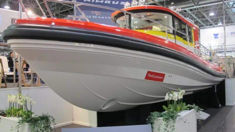 The performance can be specified to requirements with a variety of Volvo Penta engine and drive options