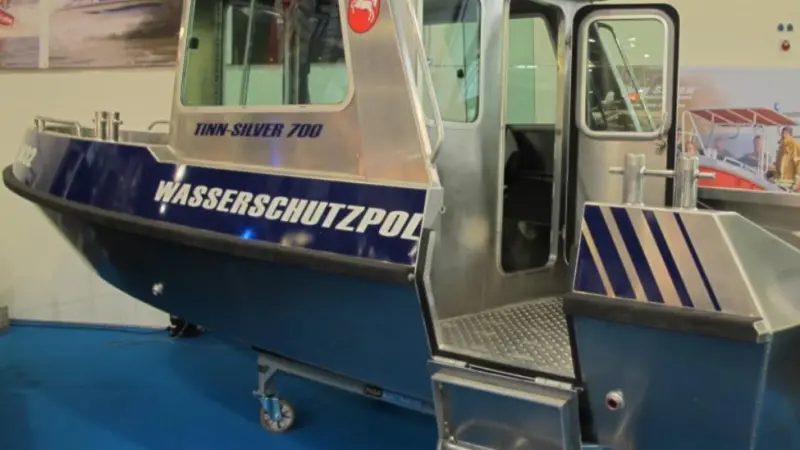 Tinn-Silver has supplied one of their wheelhouse 700 boats to the German police in Hanover