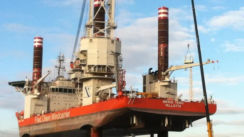 The vessel is now capable of carrying four complete ‘multi megawatt’ turbines
