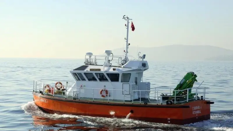 The vessel is designed as a multi role harbour service boat with the ability to carry a maximum complement of 10 people