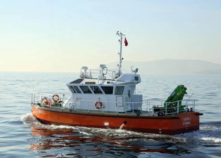 The vessel is designed as a multi role harbour service boat with the ability to carry a maximum complement of 10 people