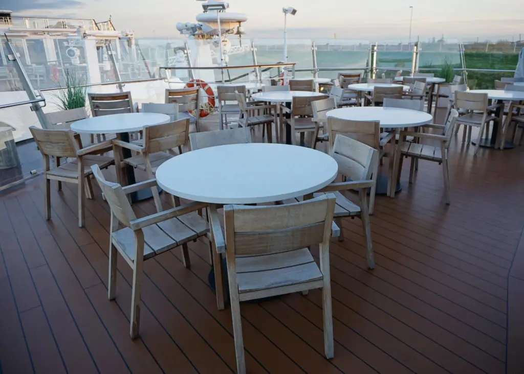 Bolideck Future Teak decking material