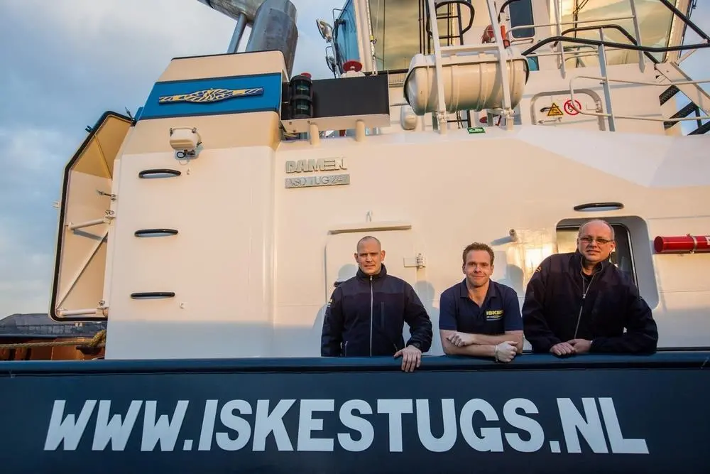 The crew of the Iskes tug 'Venus' (Iskes)