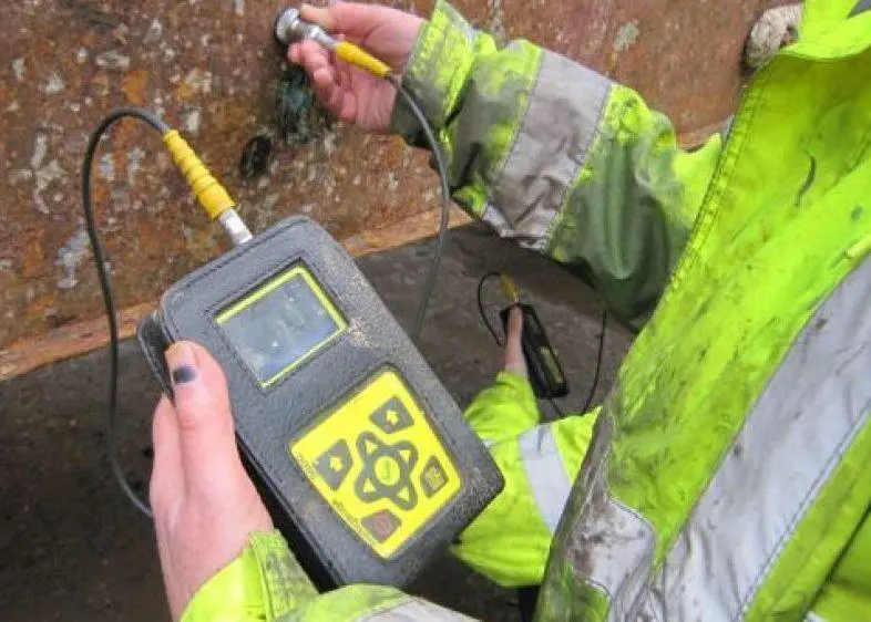 The Tritex Multigauge 5650 Surveyor thickness gauge
