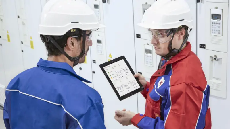 Remote Condition Monitoring uses remote data to identify early signs of possible system failures or production problems