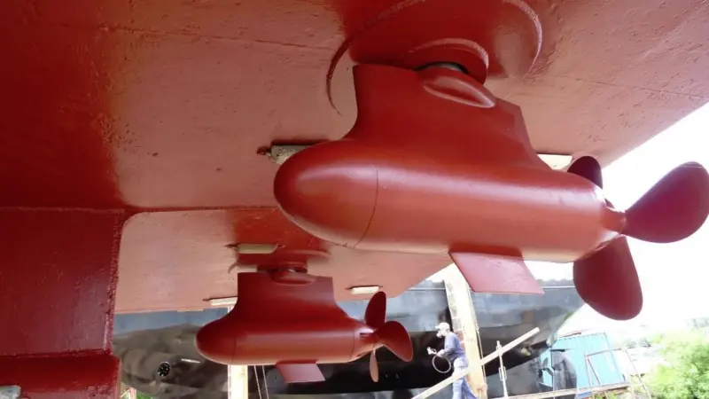The 'Movitz' tour boat has these Echandia drives