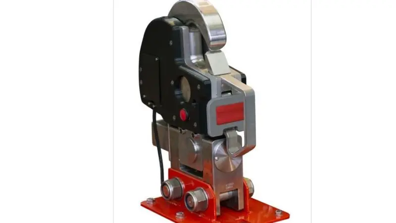 Henriksen Hooks has launched a new electrically controlled hook