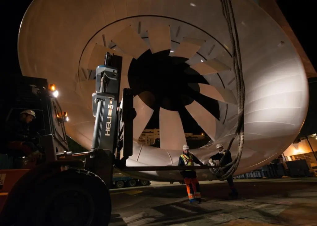 The Signature500 current profiler (located top right) is dwarfed by the huge dimensions of the tidal turbine