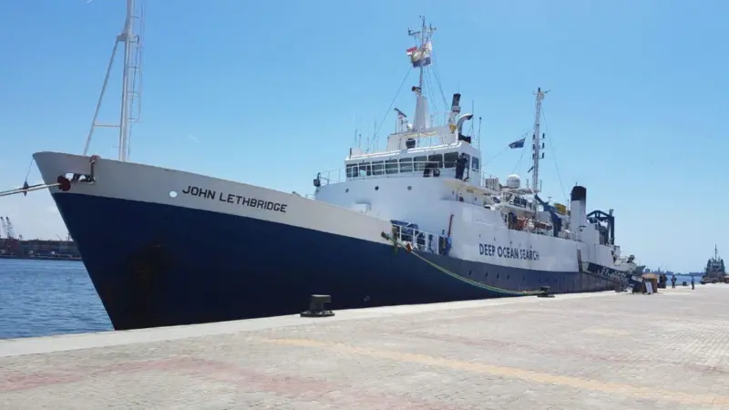 DOS's survey vessel 'John Lethbridge' part of the recovery fleet (F.Bassemayousse-AFP-Getty Images)