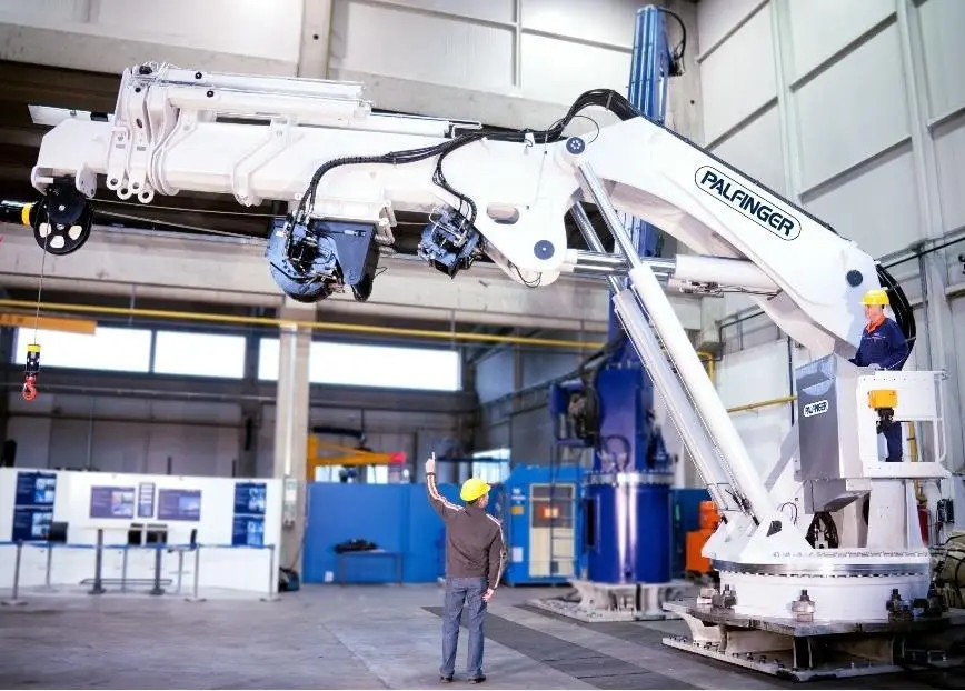 Palfinger is an industry front runner with its foldable marine cranes