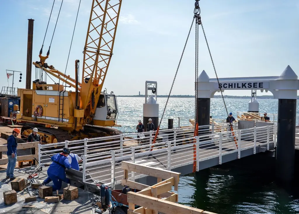 Work at new Schilksee landing