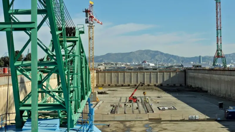 Drydock No. 10 which is the third largest in the World, will be brought back into operation after being closed for 18 years