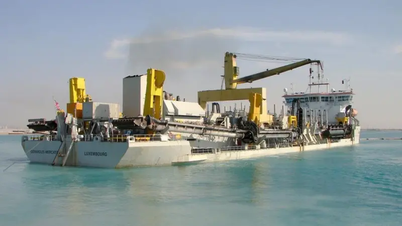 00_50564_MJAUG16Dredging-JDN