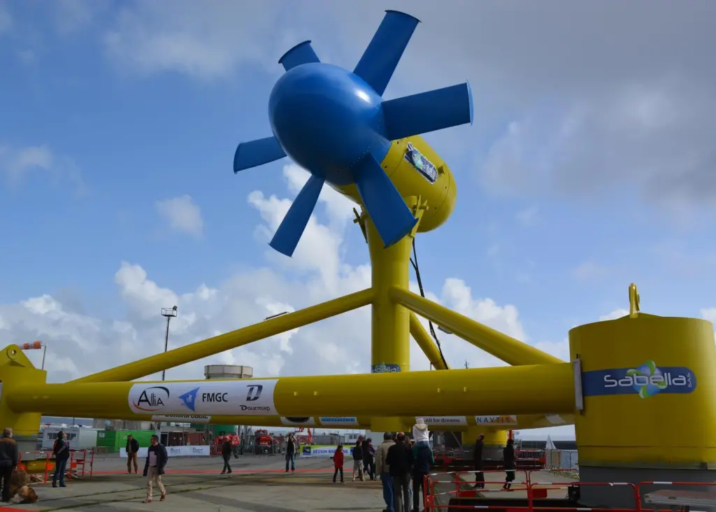 Mojo will retrieve the D10 tidal turbine for planned maintenance Photo: Mannaerts G. (Own work) [CC BY-SA 4.0] Wikimedia Commons