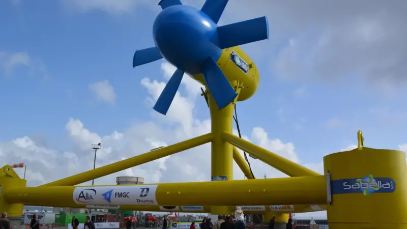 Mojo will retrieve the D10 tidal turbine for planned maintenance Photo: Mannaerts G. (Own work) [CC BY-SA 4.0] Wikimedia Commons