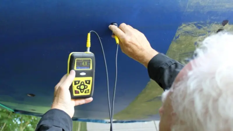 A marine surveyor working with the new Multigauge 5650