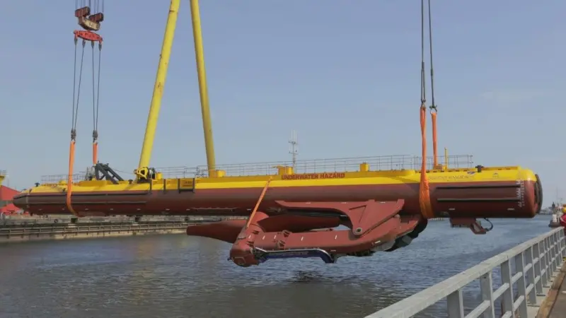 The cable integrates with Scotrenewables’ 2MW tidal turbine, the SR2000