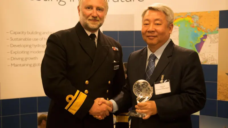 UK national hydrographer Rear-Admiral Tim Lowe with Dr Parry Oei, Chief Hydrographer