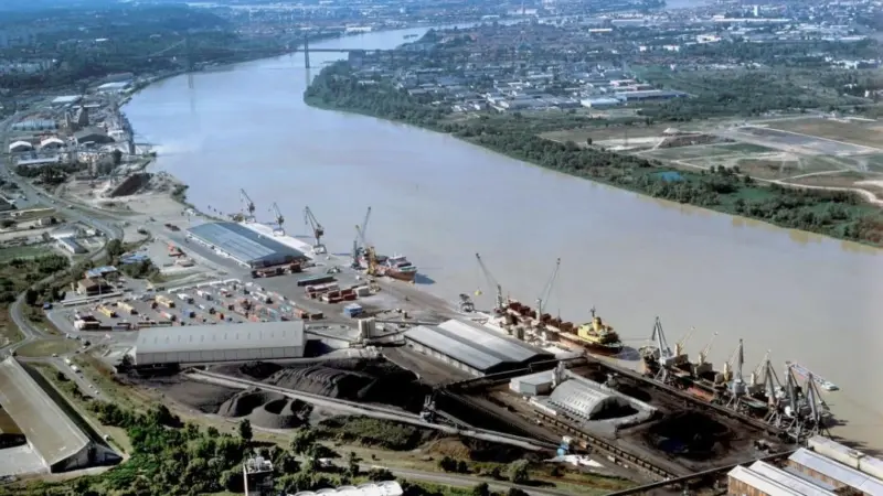There is an extensive fleet of river cruise vessels that operate along the rivers in the region