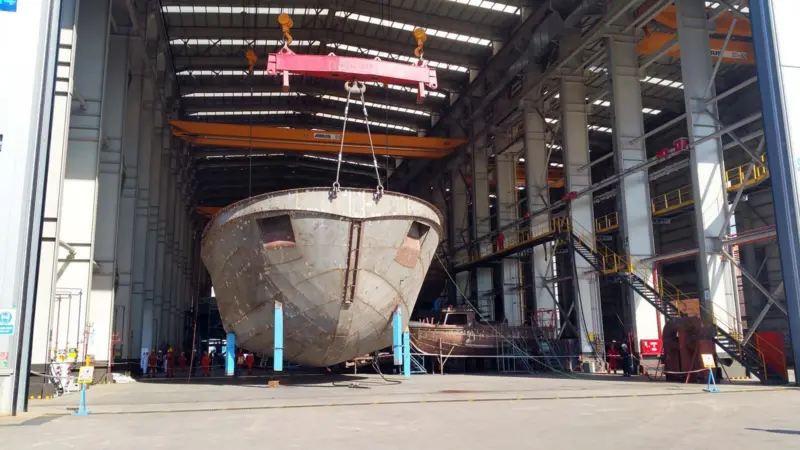 Svitzer's visit included an overview of current building activity (Sanmar)