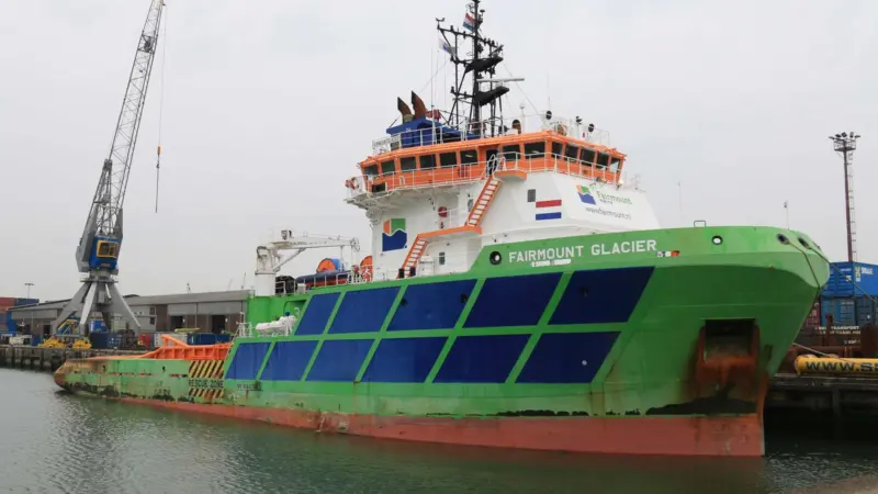 One of Smit's five 'Fairmount' tugs moored in Rotterdam (Peter Barker)