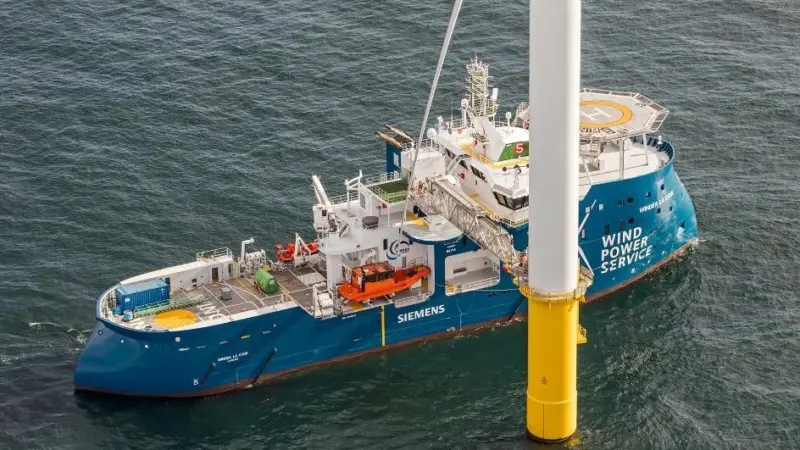 ‘Windea La Cour’ at work on the Gemini offshore wind farm