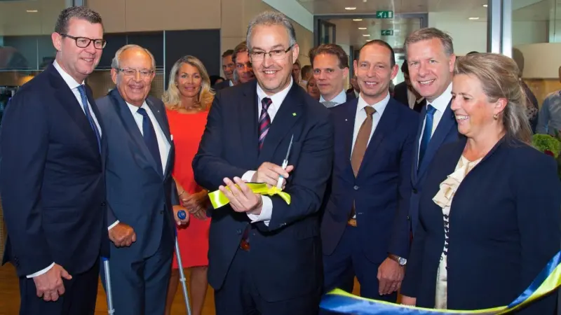 Rotterdam's mayor Aboutaleb opens the new offices of Kotug Smit Towage (Kotug Smit Towage)