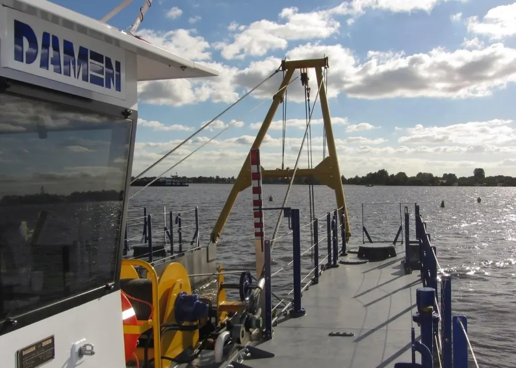 00_50874_MJNOV16Dredging-Damen
