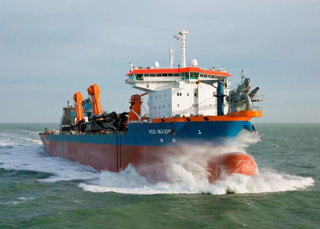 00_51054_MJJAN17Dredging-Van-Oord