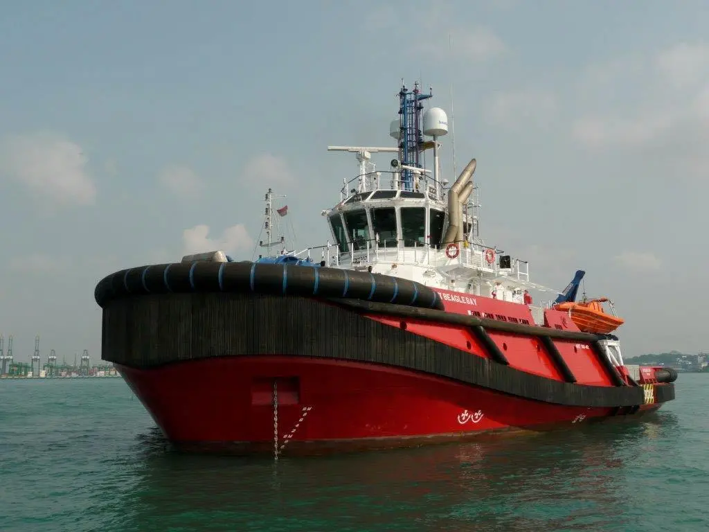The three tugs are the largest in the Rotortug range (KT Marine