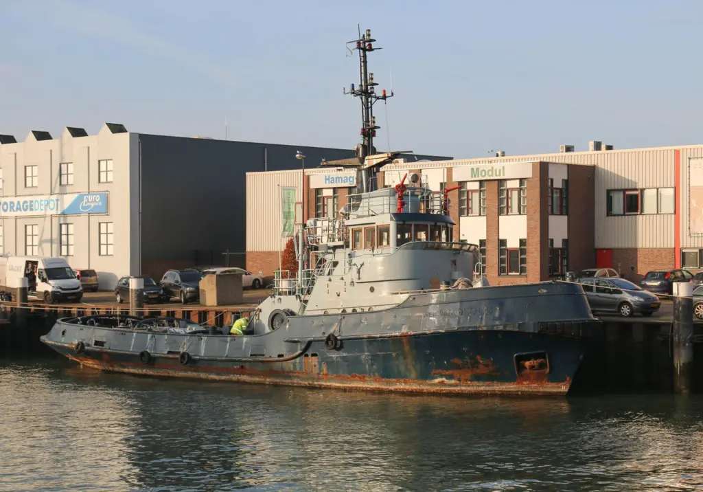 Maasluis Tugboat Port Foundation has a new addition to its collection (Peter Barker)
