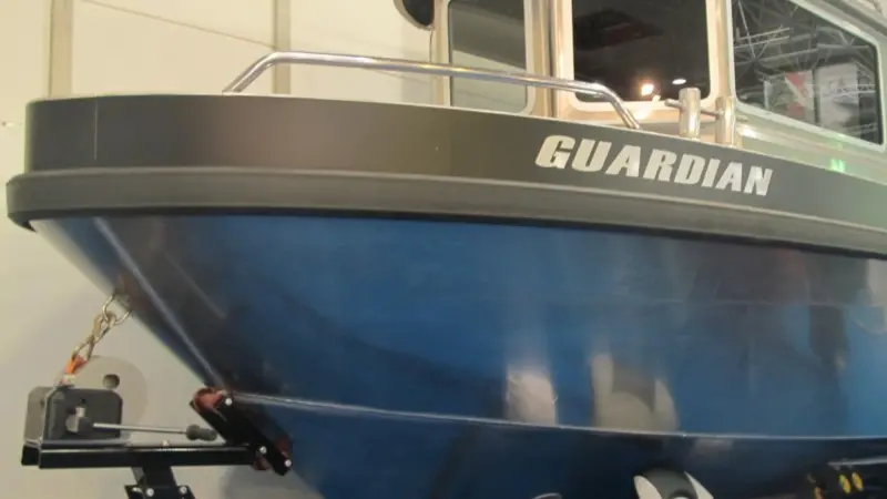 For the German police boat a large wheelhouse is fitted and this has doors at both the aft and forward ends
