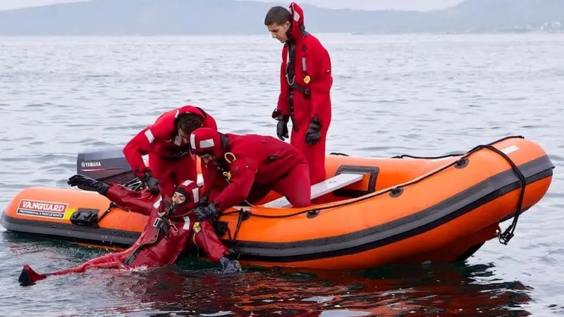 SOLAS 420 Rescue RIB