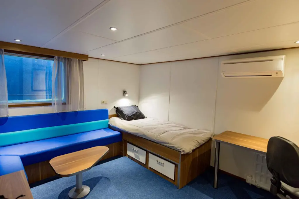 'Ecoliner' has five well-appointed crew cabins (Damen)