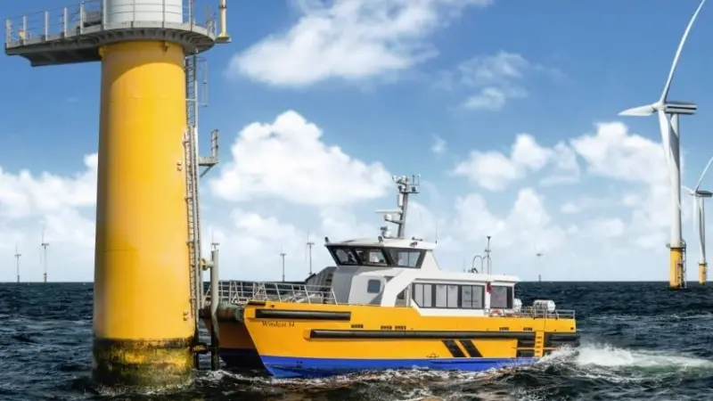 Sprayed bow fendering supplied to Windcat Workboats for Windcat 34 Vessel (Photo: Windcat Workboats)