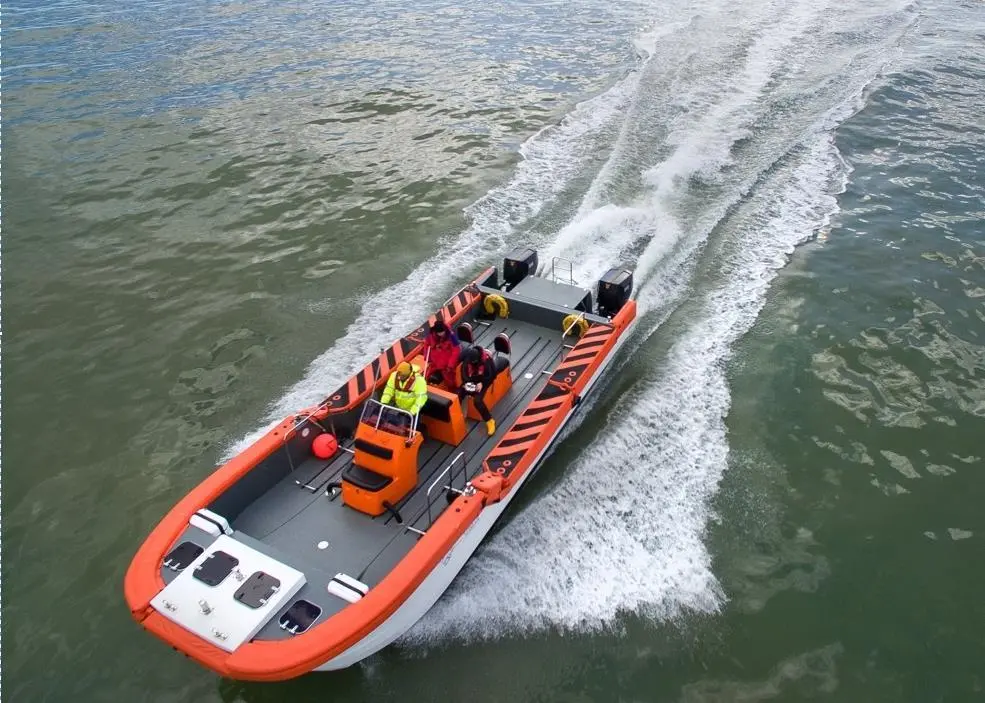 Cheetah’s new configurable catamaran featuring diesel outboards attracted considerable attention when unveiled at Seawork 2016